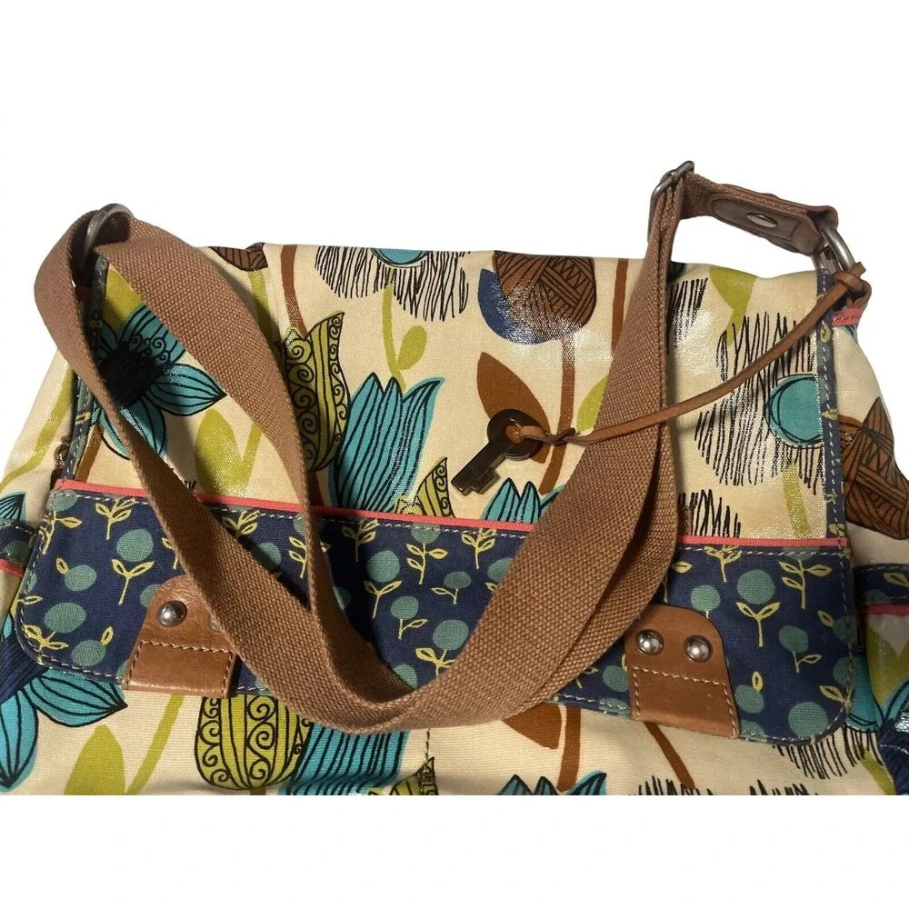 FOSSIL Key-per Coated Canvas Floral Multi-Color Travel/diaper/Laptop Bag